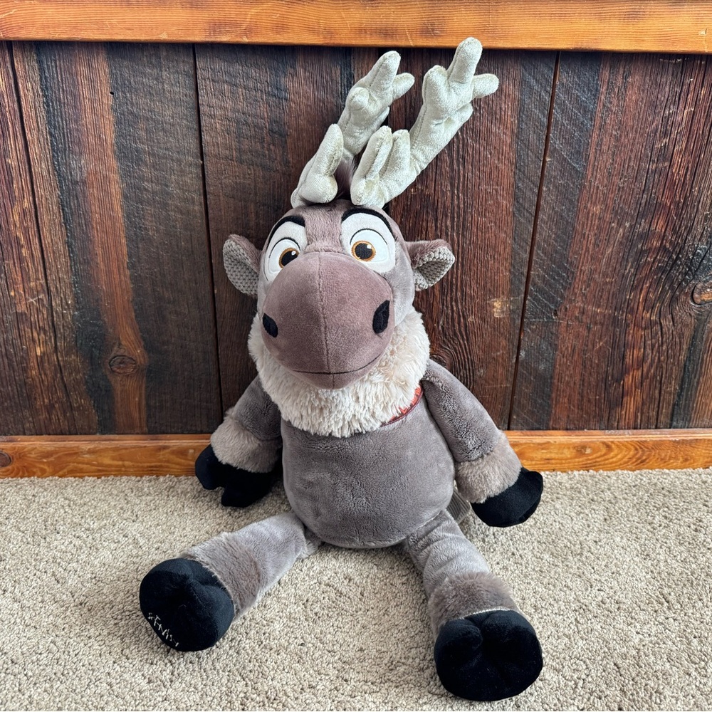 Sven Scentsy Buddy